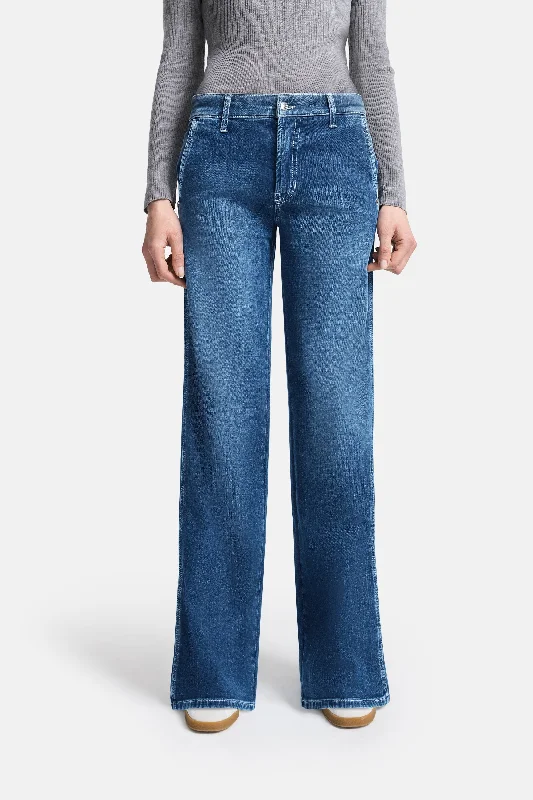 Alek Wide Fit Jeans - Modern Wash